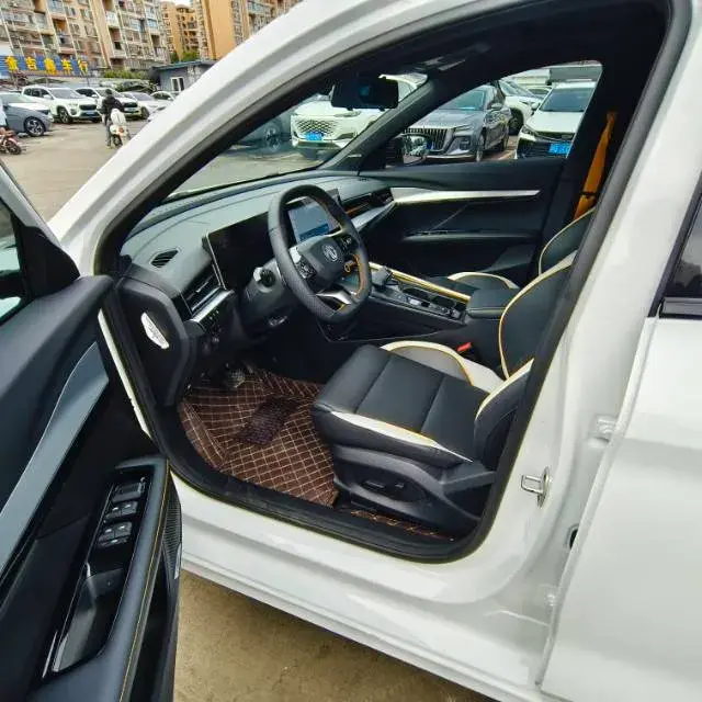 2022 MG 5 thumbnail 2