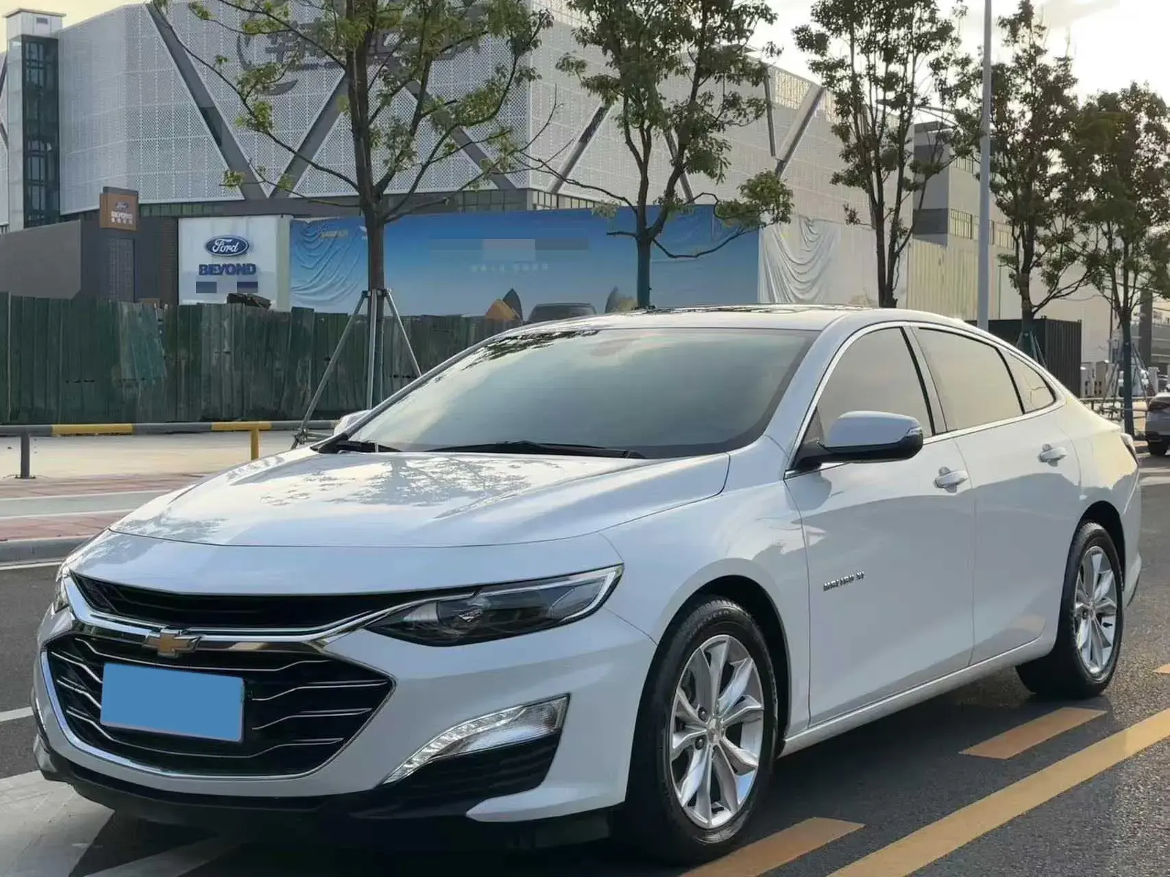 2021 CHEVROLET MALIBU view 1
