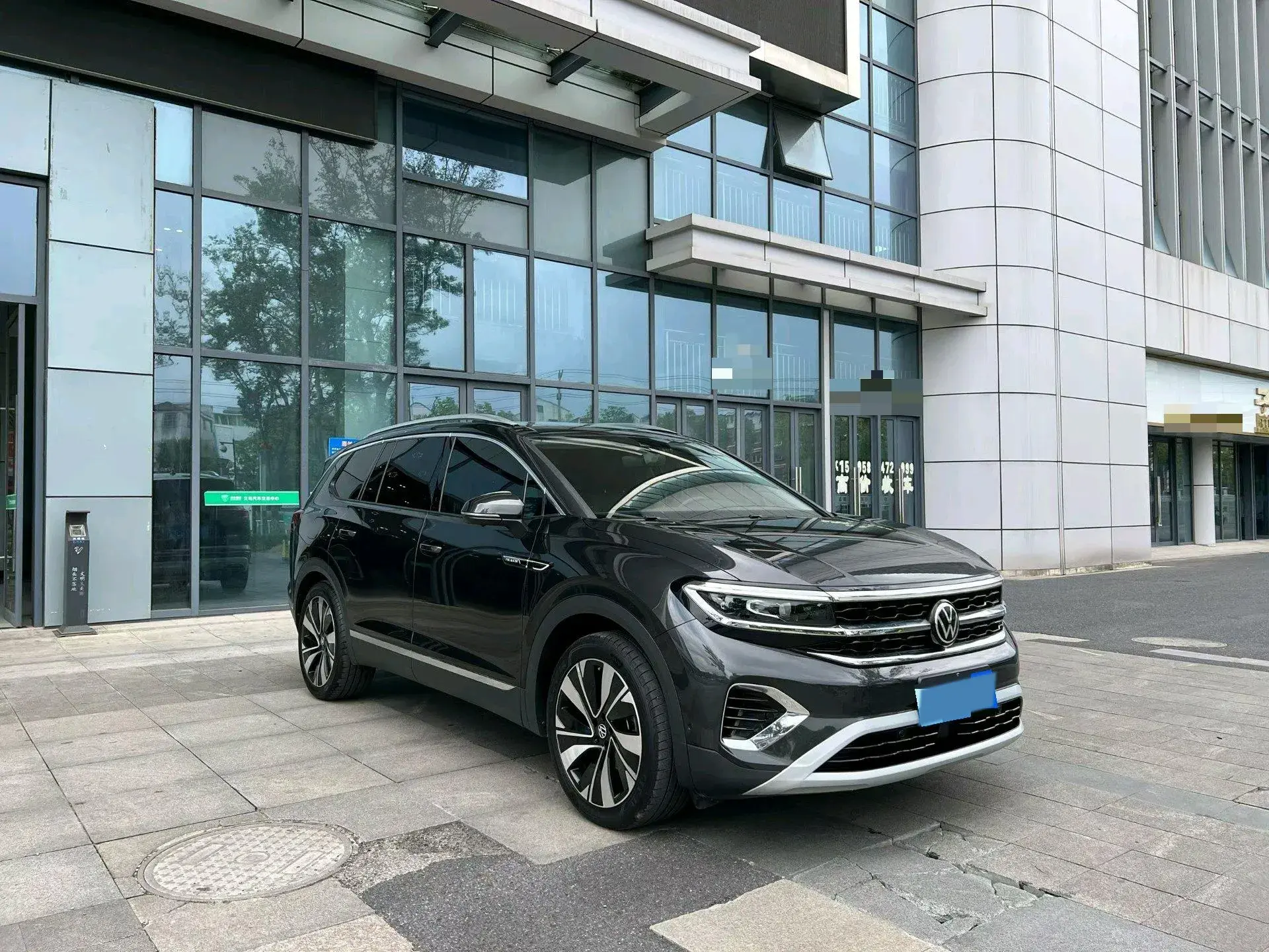 2022 VOLKSWAGEN TALAGON thumbnail 2