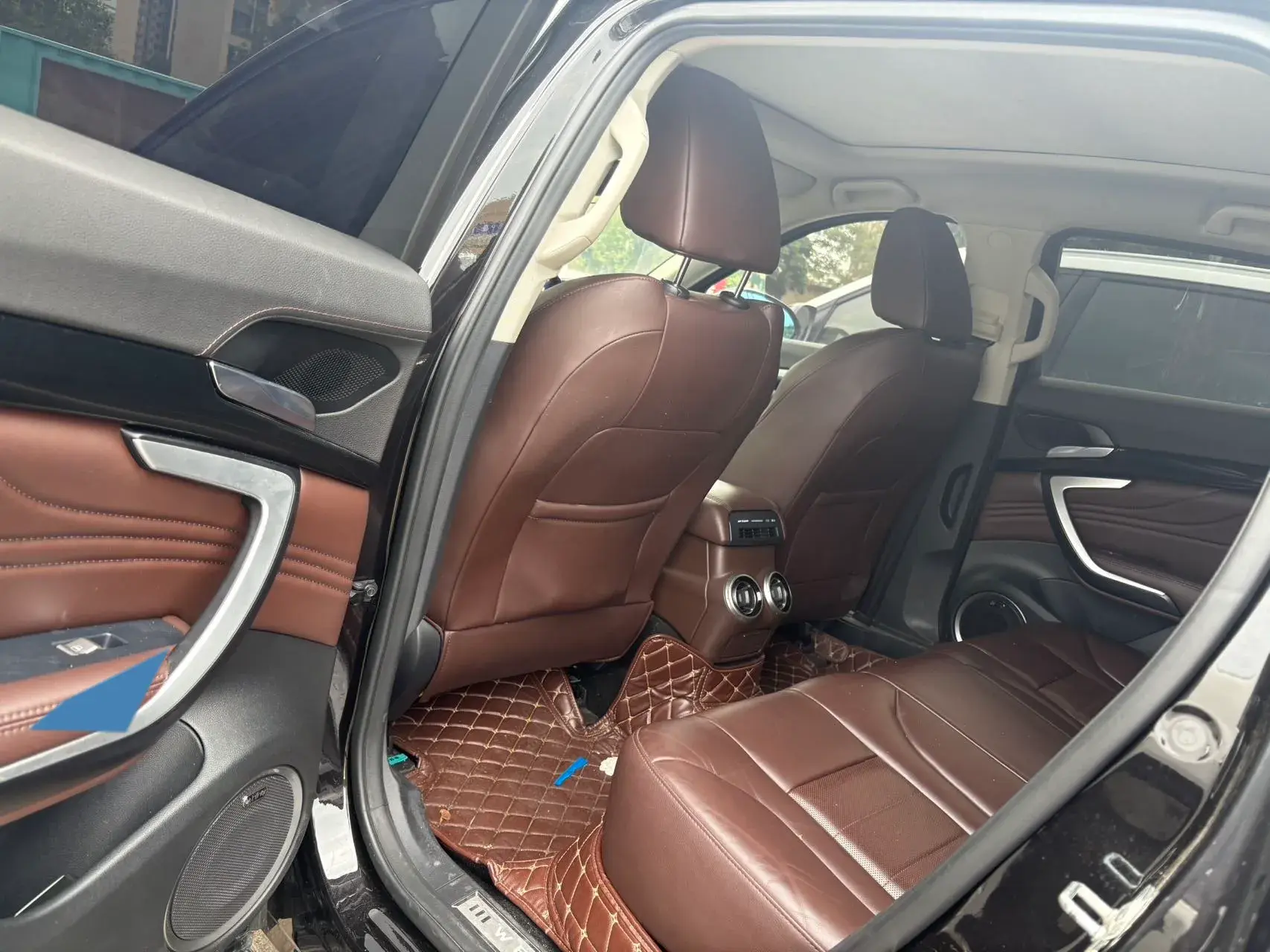 2017 ZOTYE T700 thumbnail 4