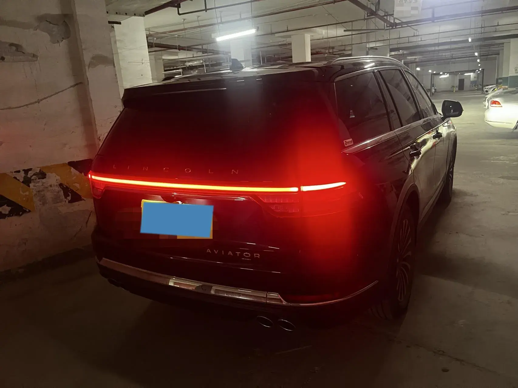 2021 LINCOLN AVIATOR thumbnail 4