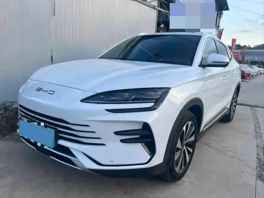 2023 BYD SONG view 1