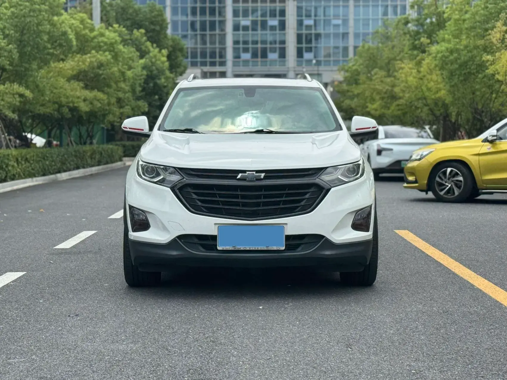 2018 CHEVROLET EQUINOX thumbnail 2