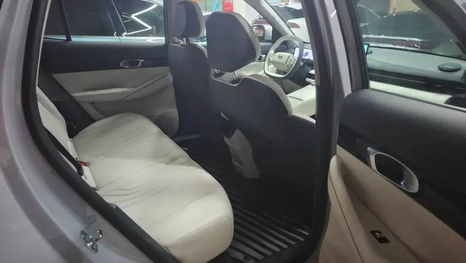 2024 GEELY GALAXY thumbnail 4