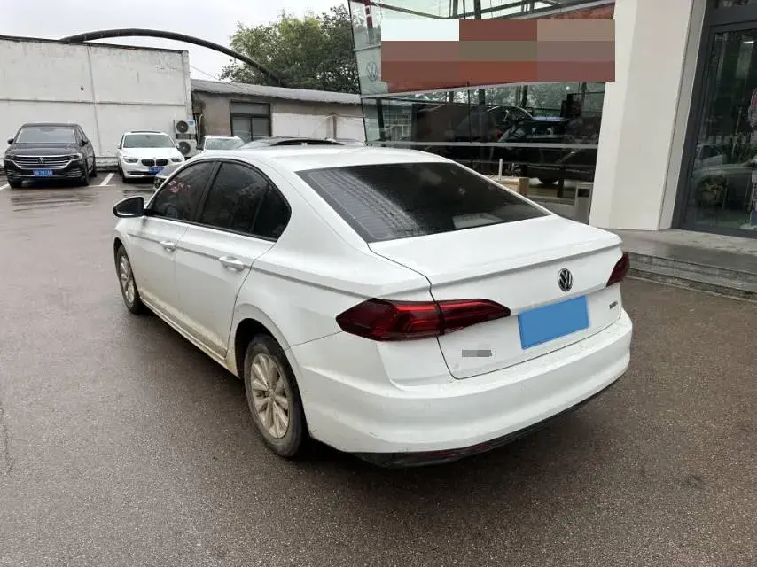 2020 VOLKSWAGEN BORA thumbnail 3