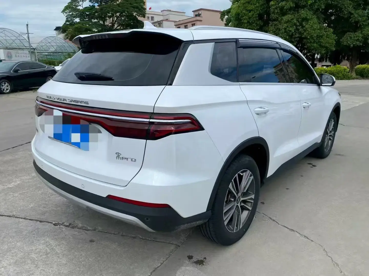 2019 BYD SONG thumbnail 4