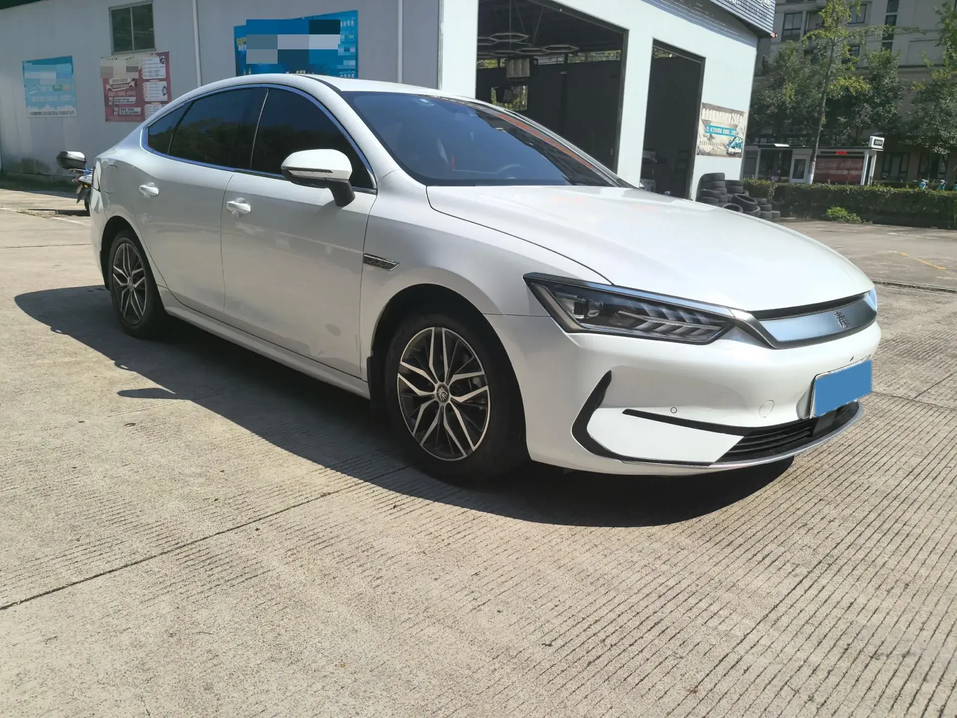 2021 BYD QIN thumbnail 3