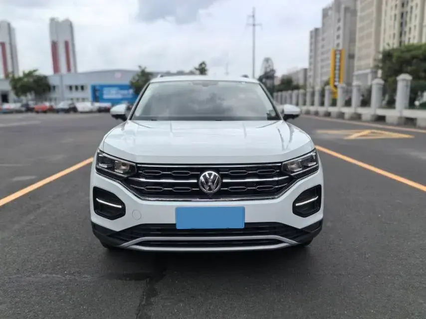 2019 VOLKSWAGEN TAYRON thumbnail 2