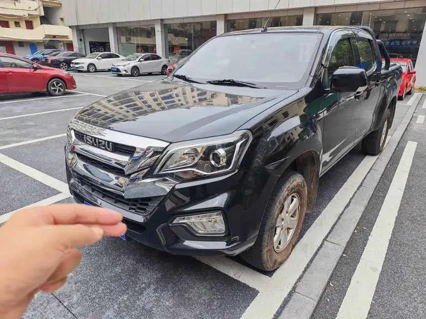 2022 ISUZU JIM view 1