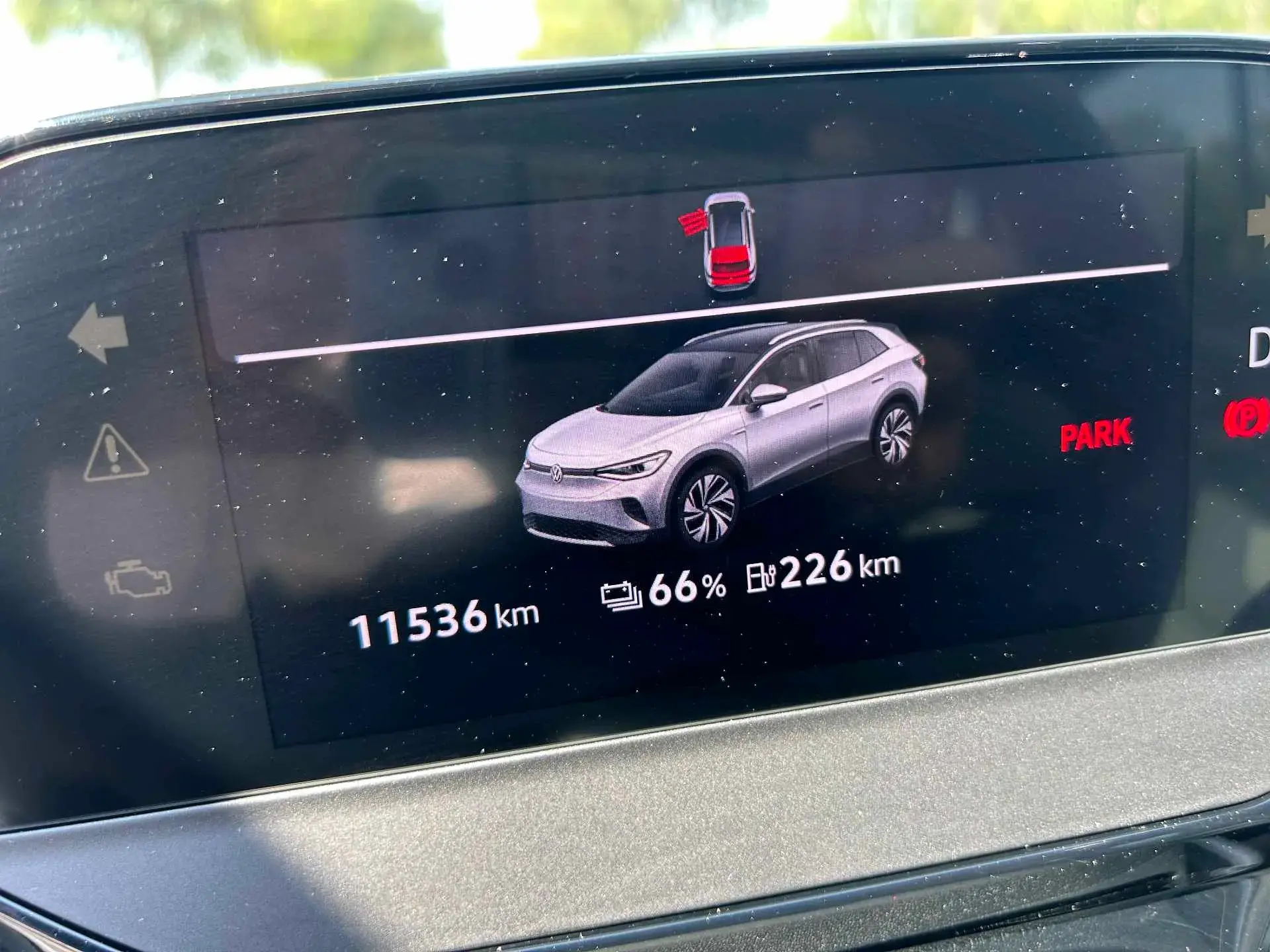 2024 VOLKSWAGEN ID.4 thumbnail 4