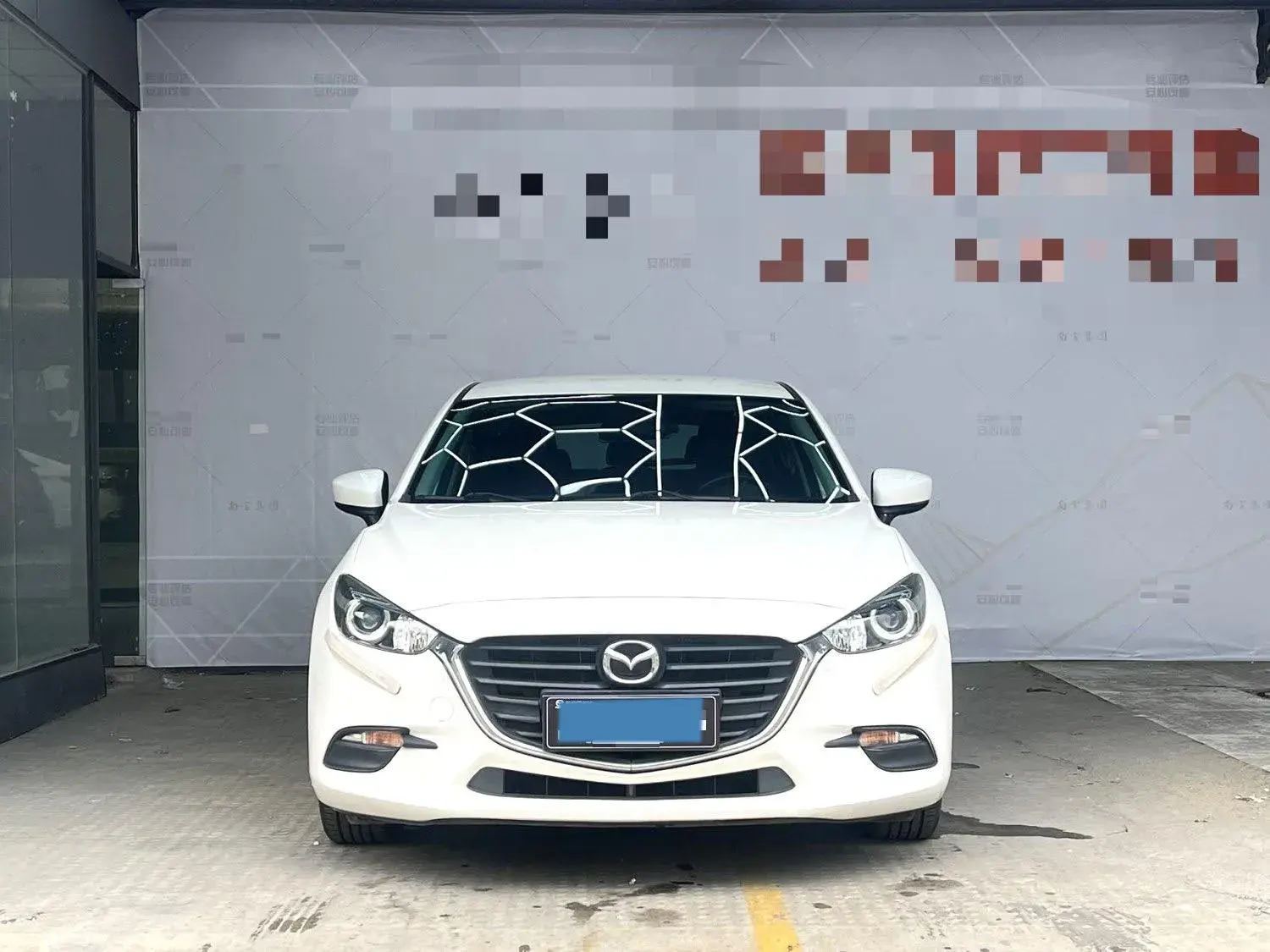 2017 MAZDA 3 thumbnail 2