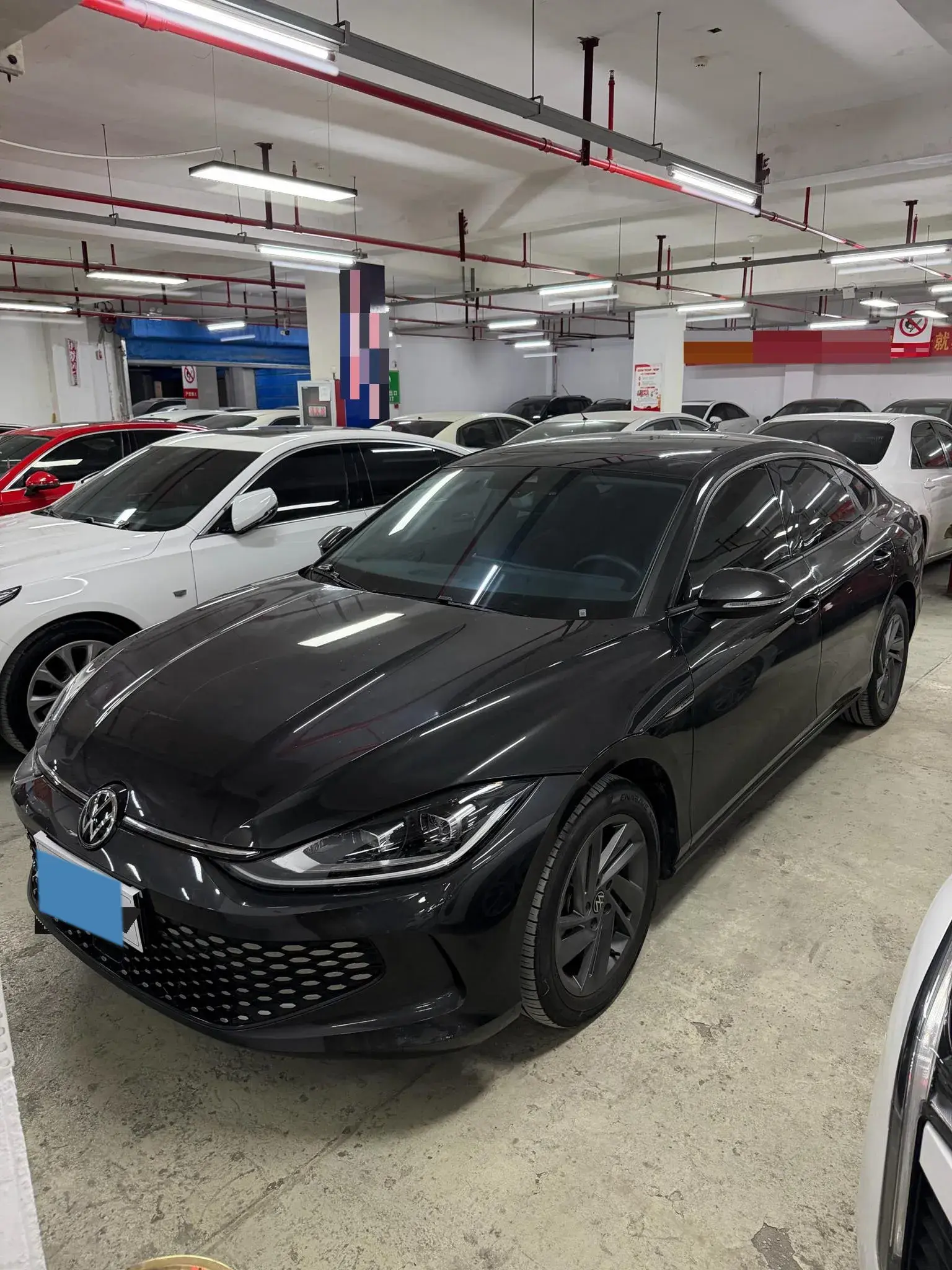 2023 VOLKSWAGEN LAMANDO view 1