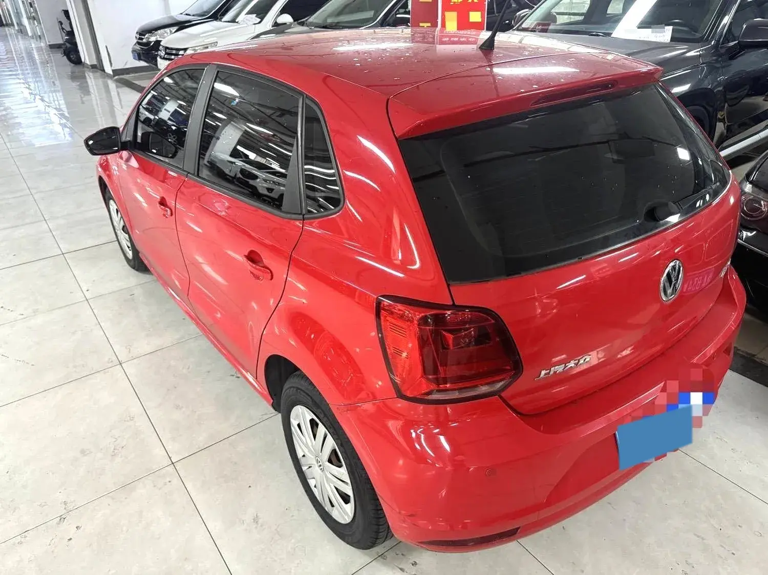 2018 VOLKSWAGEN POLO thumbnail 3