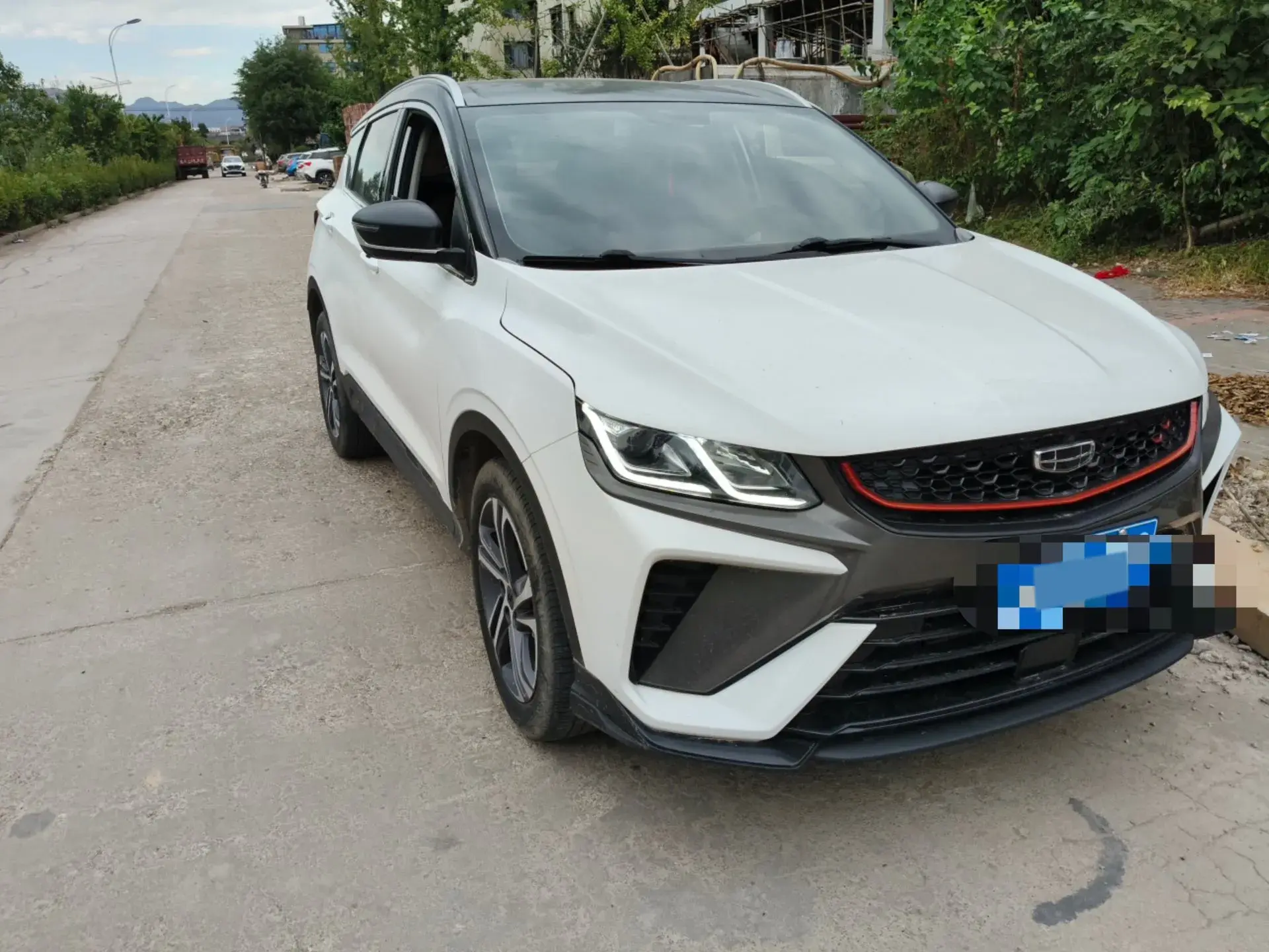 2020 GEELY COOLRAY thumbnail 2