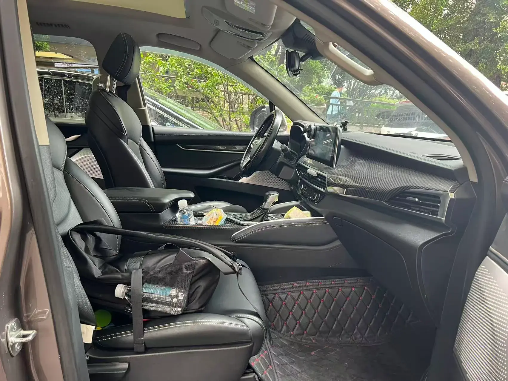 2017 MAXUS D90 thumbnail 4