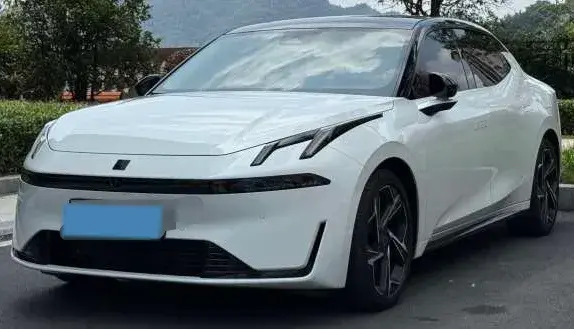 2024 LYNK&CO 07 view 1