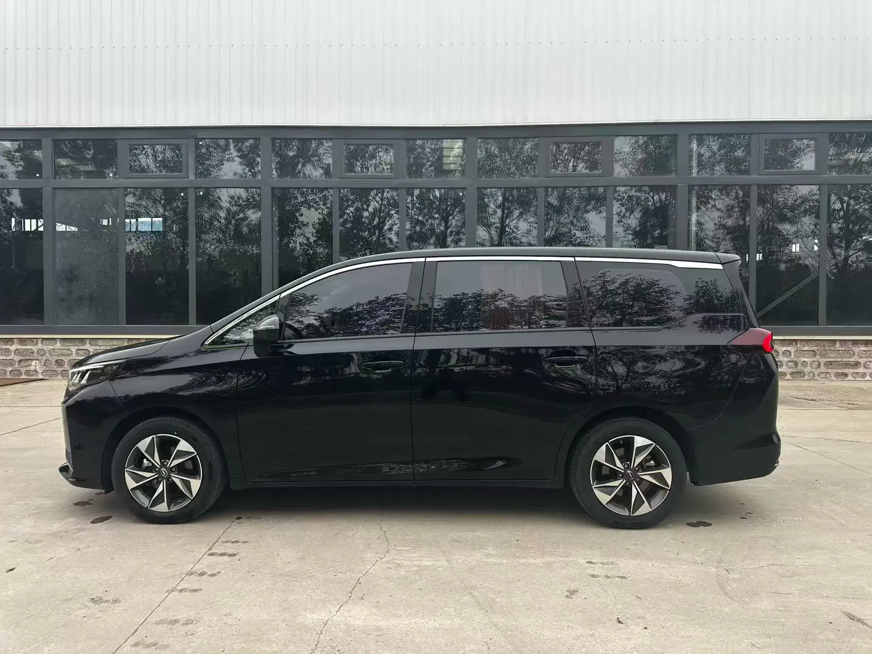 2023 GAC TRUMPCHI thumbnail 4