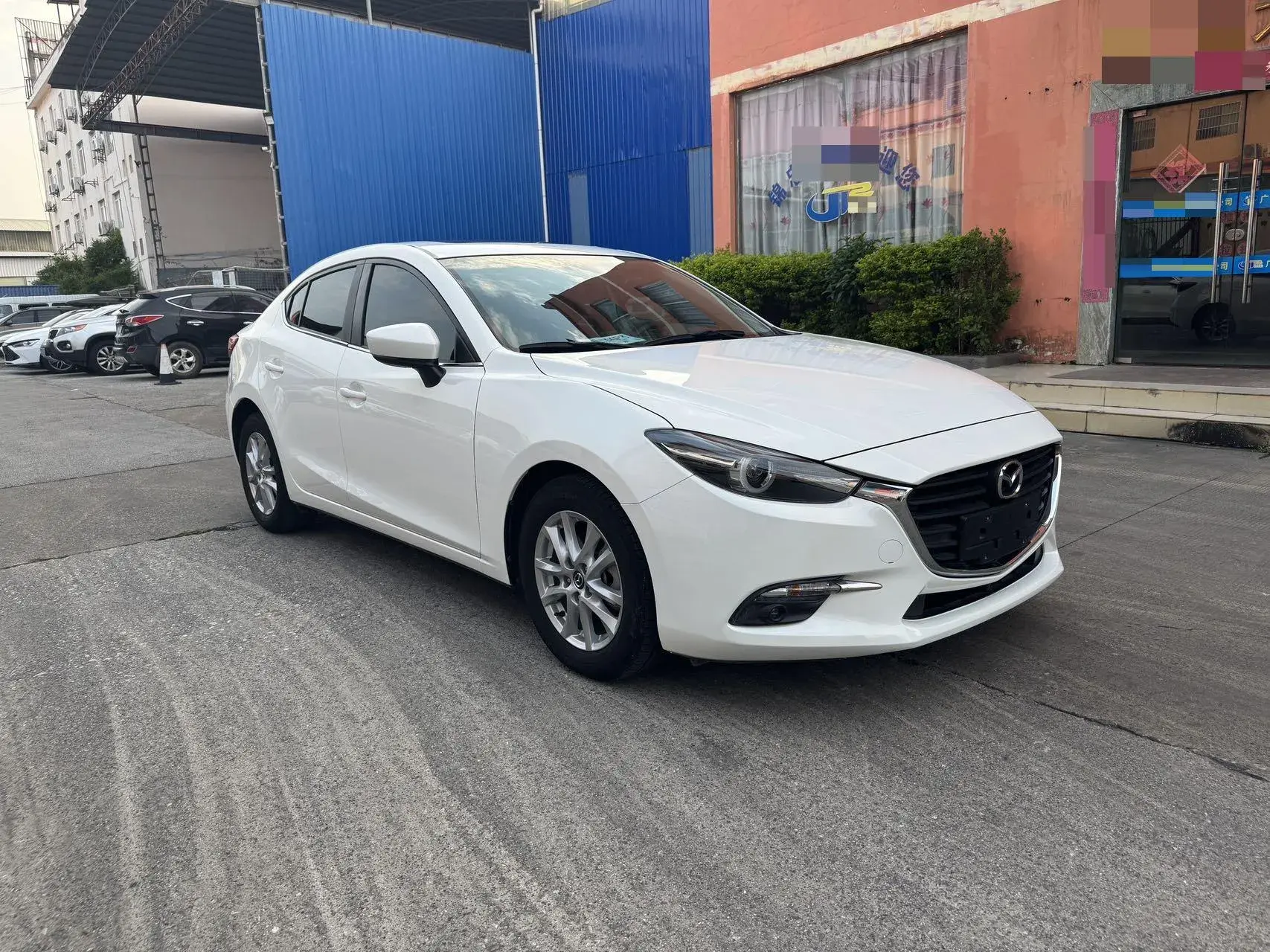 2017 MAZDA 3 thumbnail 3