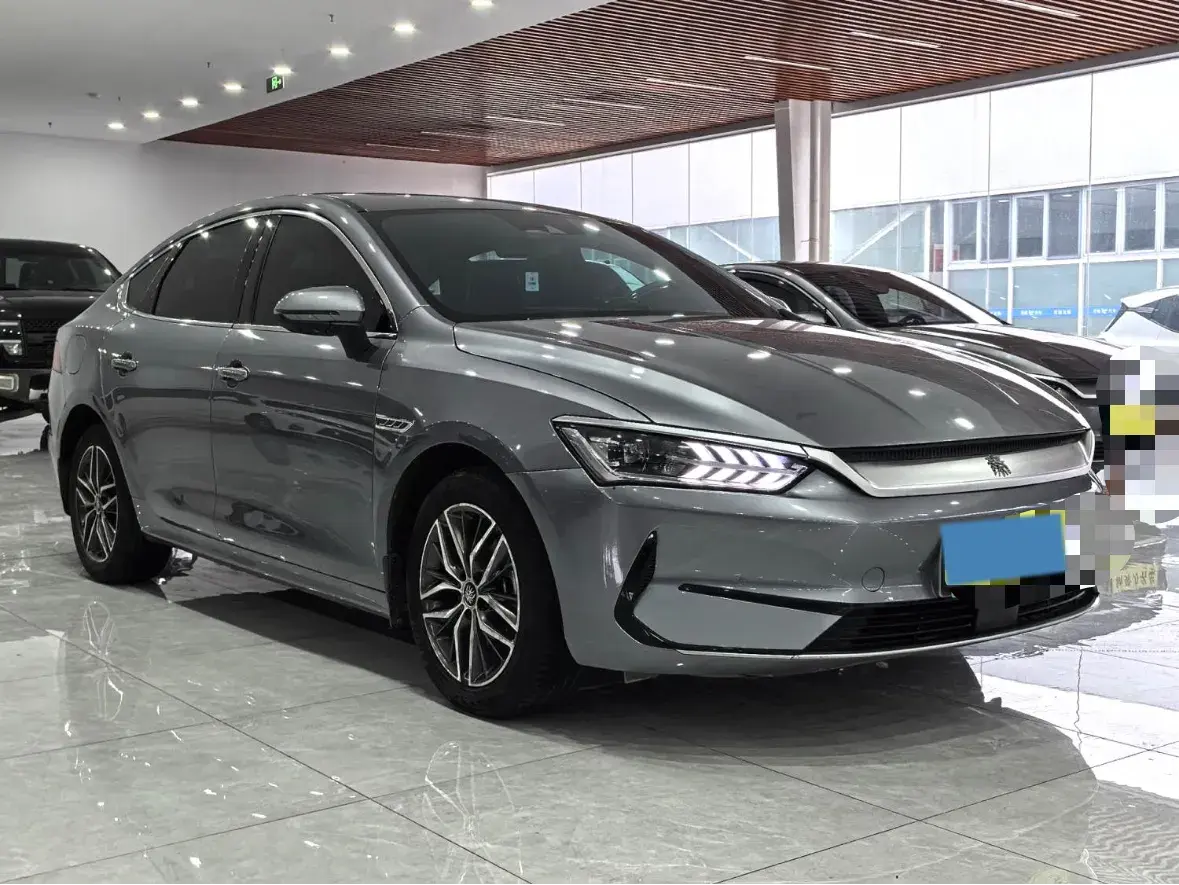 2021 BYD QIN thumbnail 3