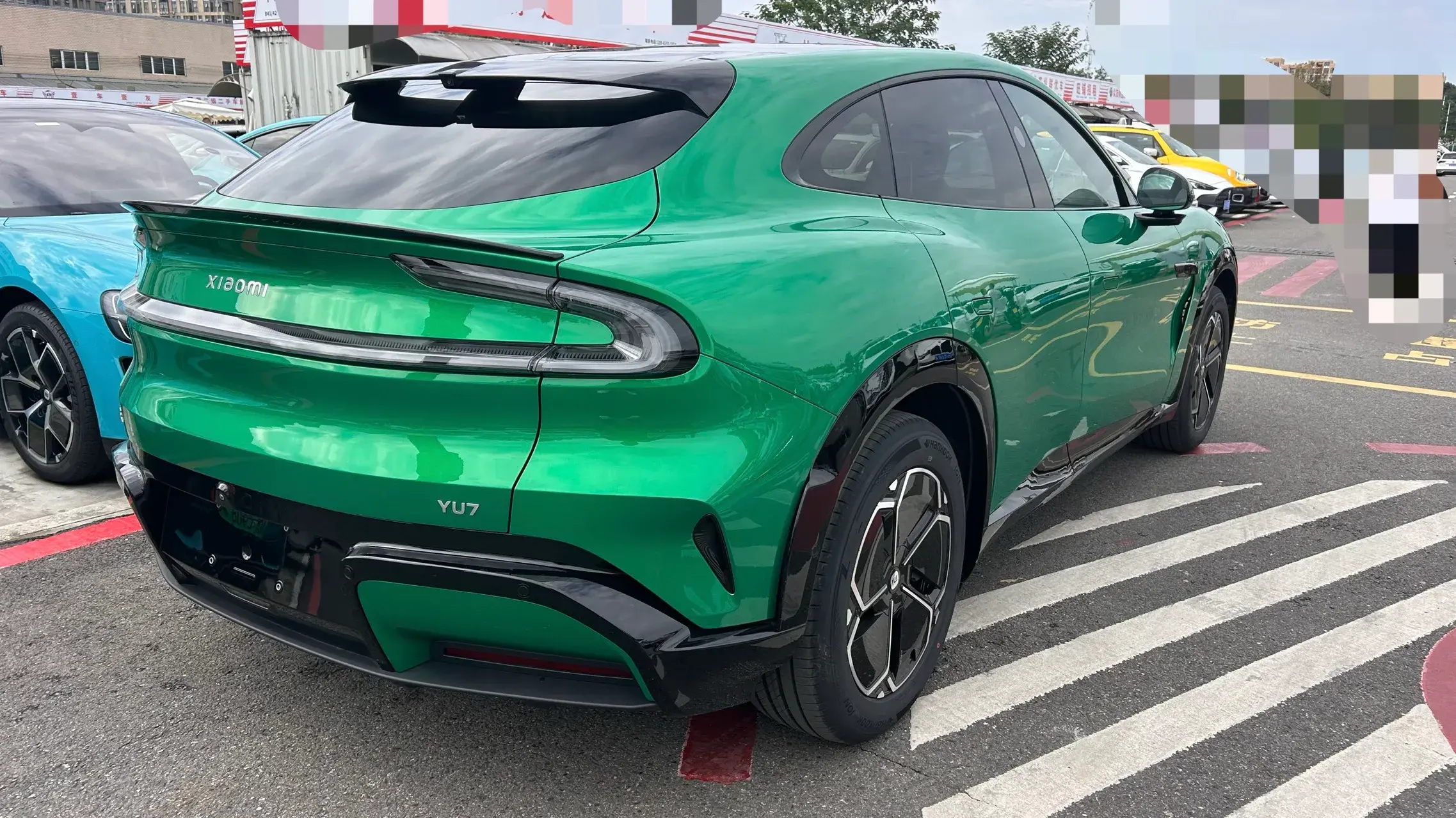 2025 MI YU7 thumbnail 4