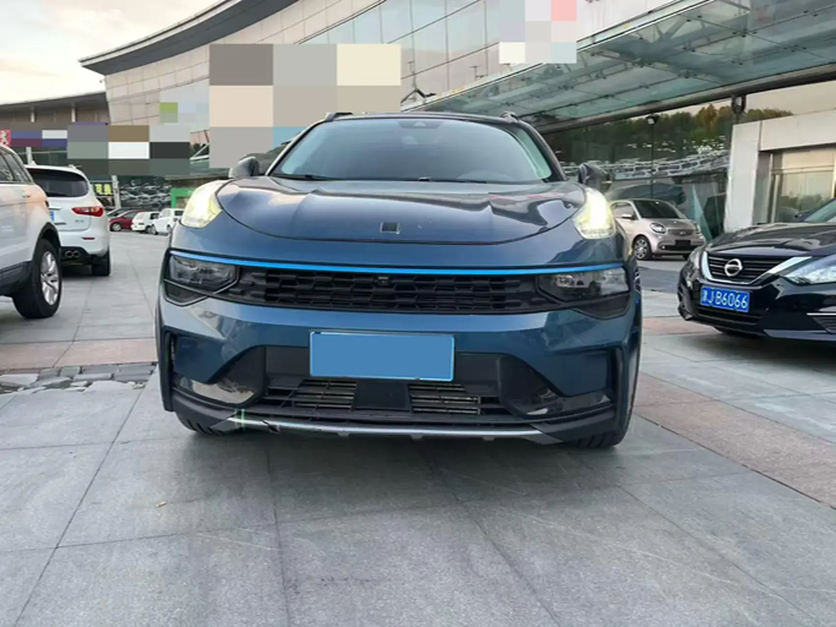 2021 LYNK&CO 01 thumbnail 2