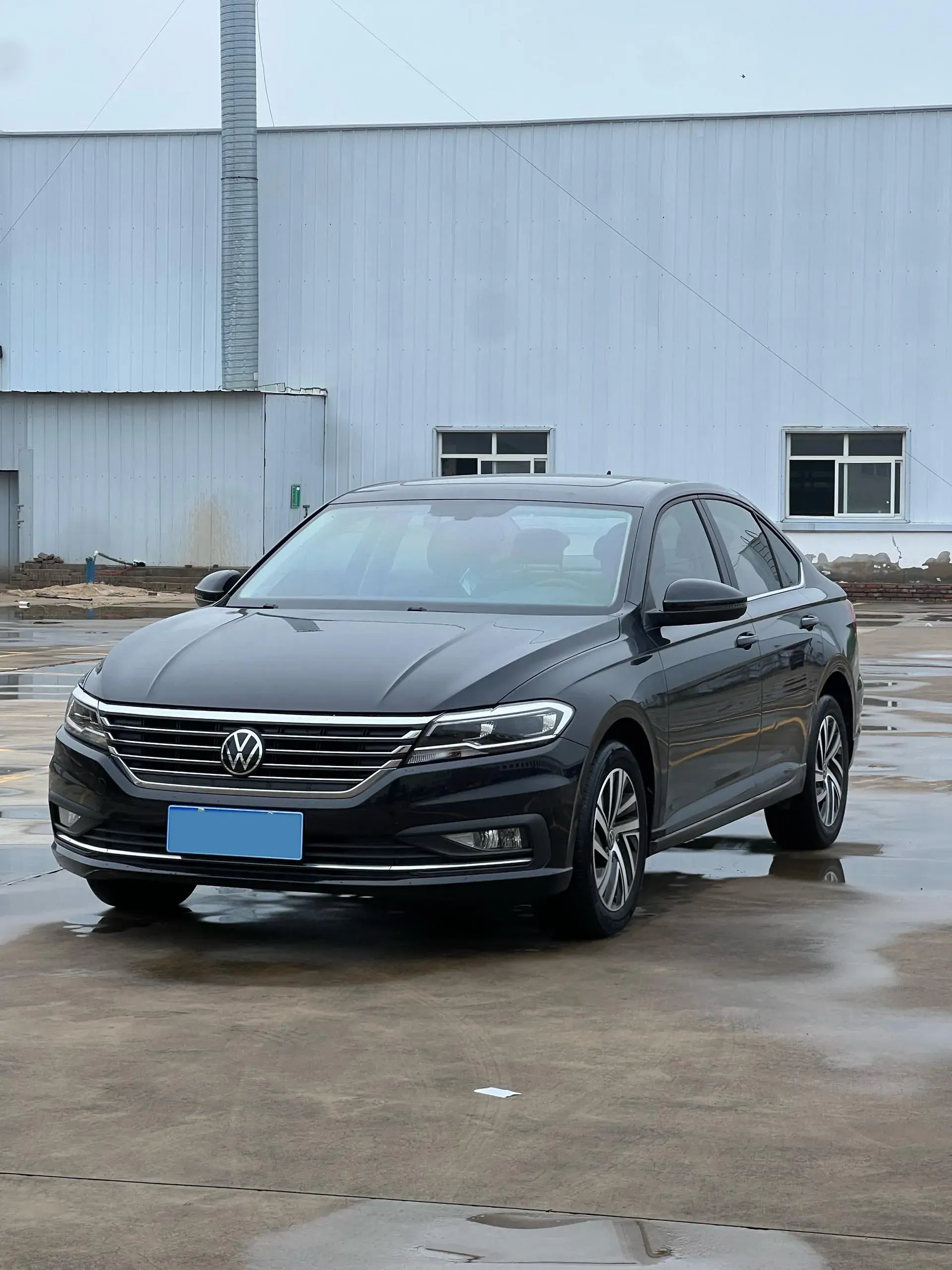 2022 VOLKSWAGEN LAVIDA view 1