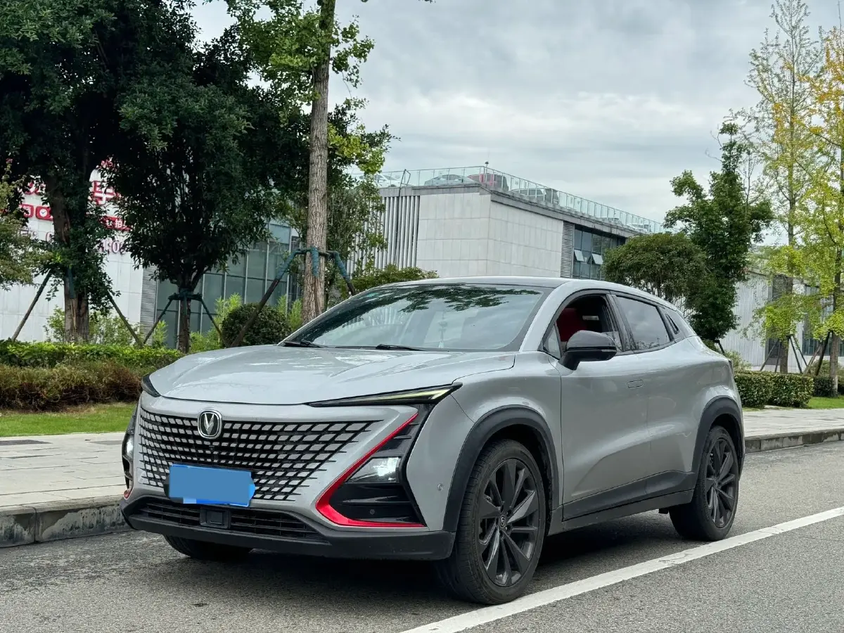 2020 ChangAn UNI-T 1.5T 180HP L4 7DCT