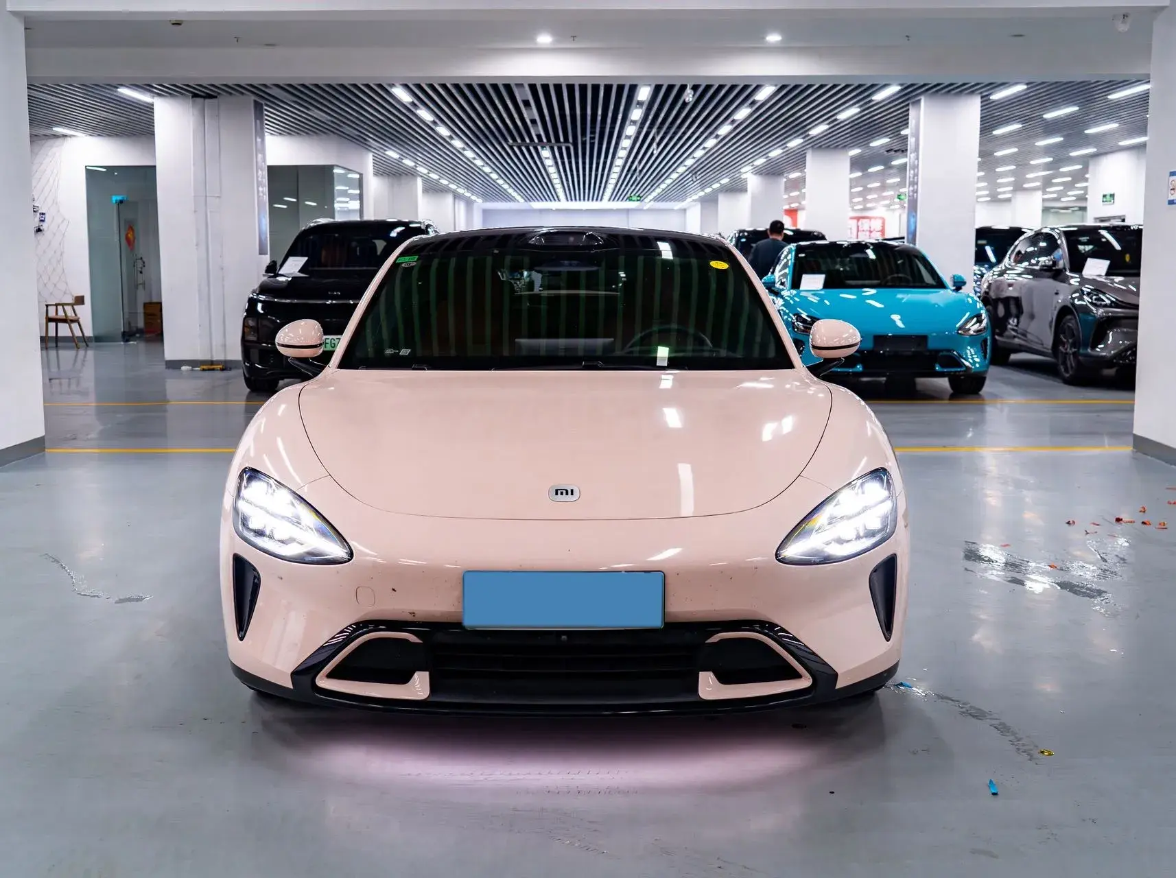 2024 MI SU7 thumbnail 2