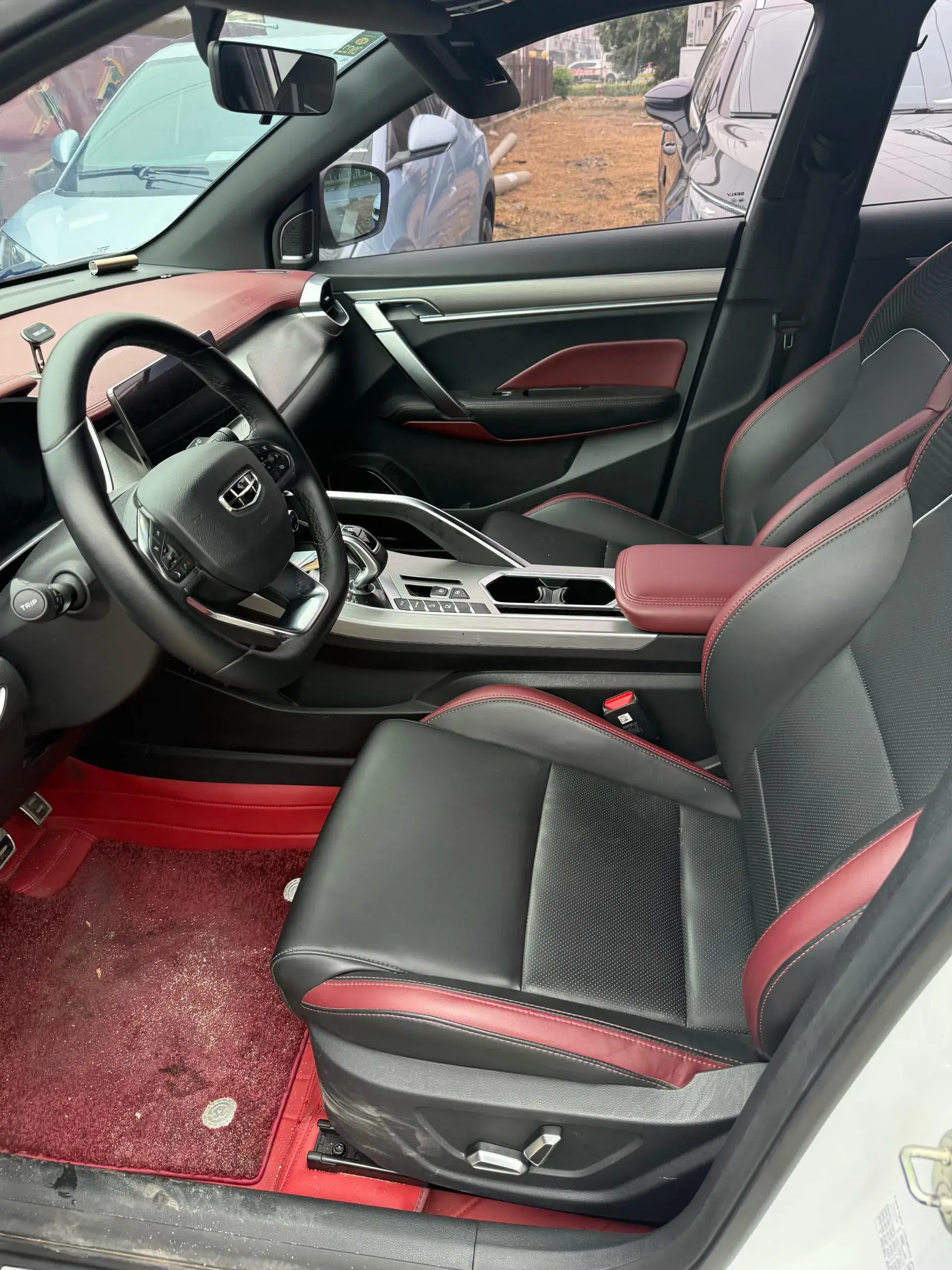 2020 GEELY COOLRAY thumbnail 4