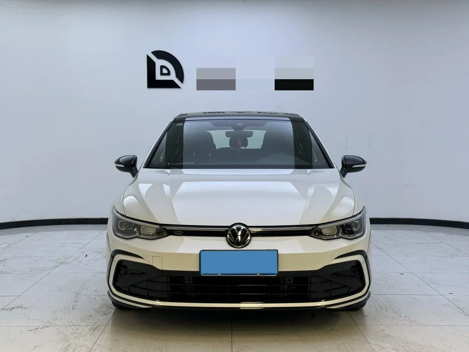 2023 VOLKSWAGEN GOLF thumbnail 3
