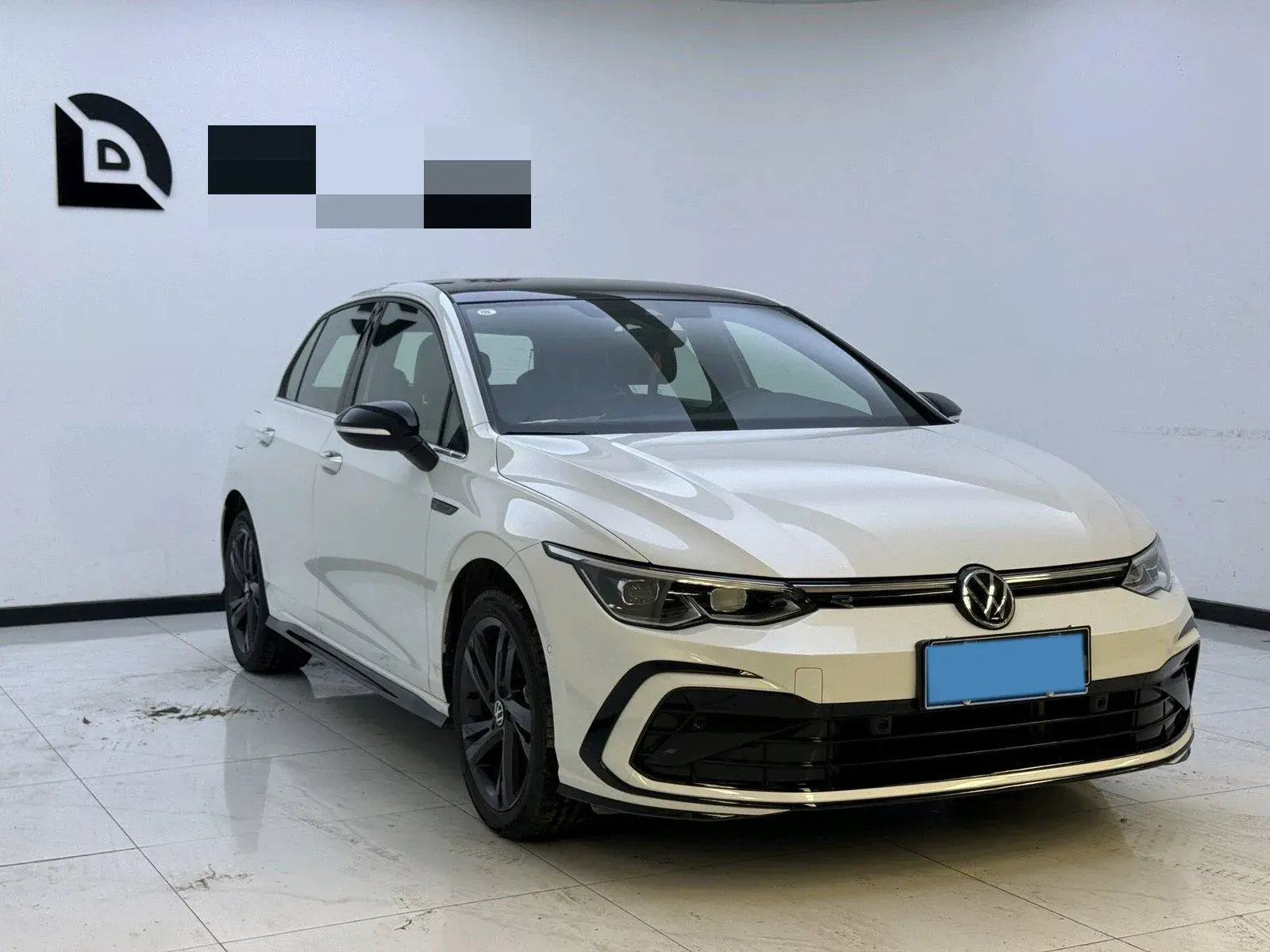 2023 VOLKSWAGEN GOLF thumbnail 2