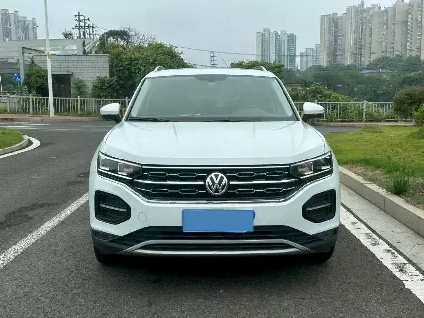 2019 VOLKSWAGEN TAYRON thumbnail 2