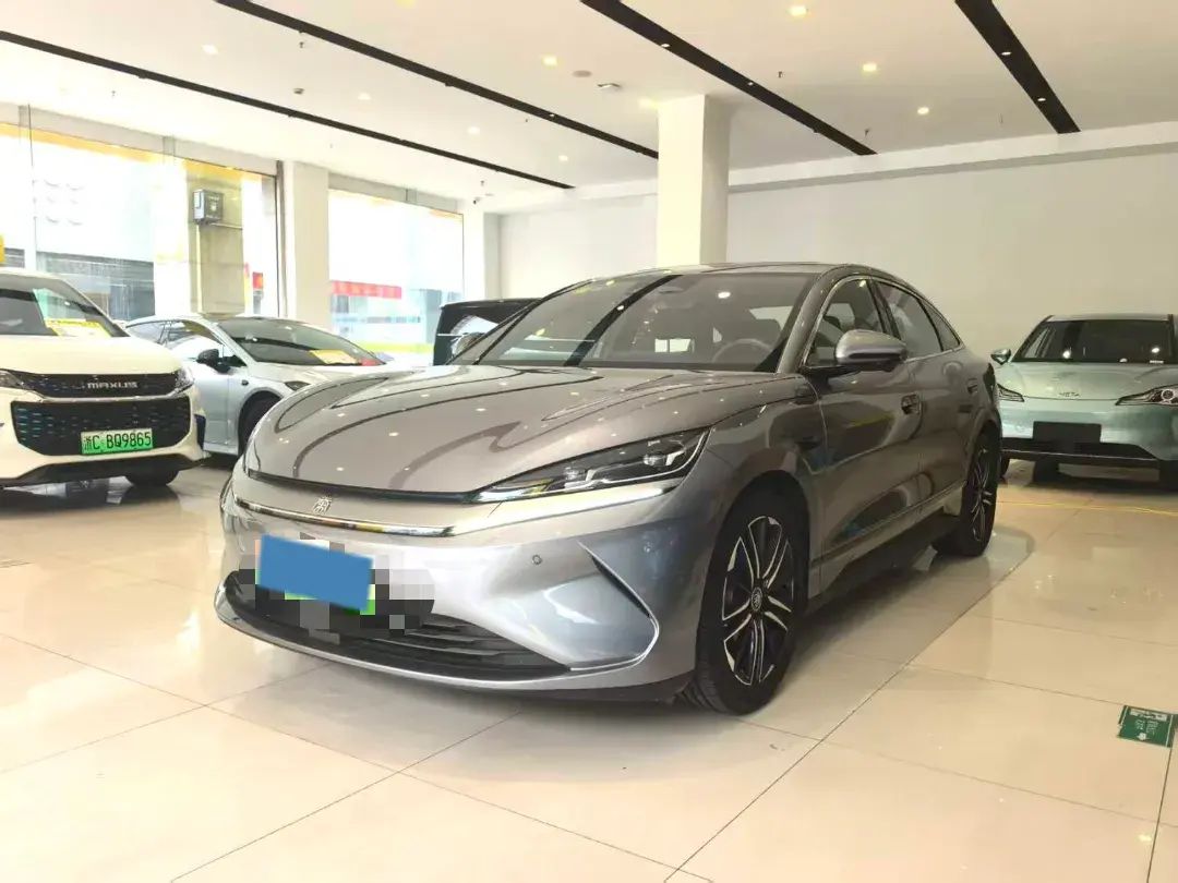 2025 BYD QINL view 1