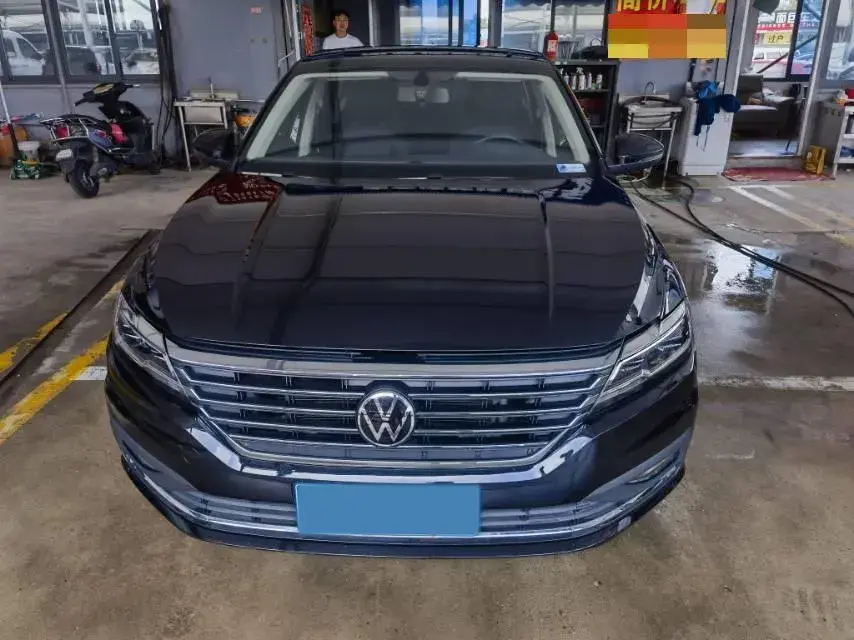 2021 VOLKSWAGEN LAVIDA thumbnail 2