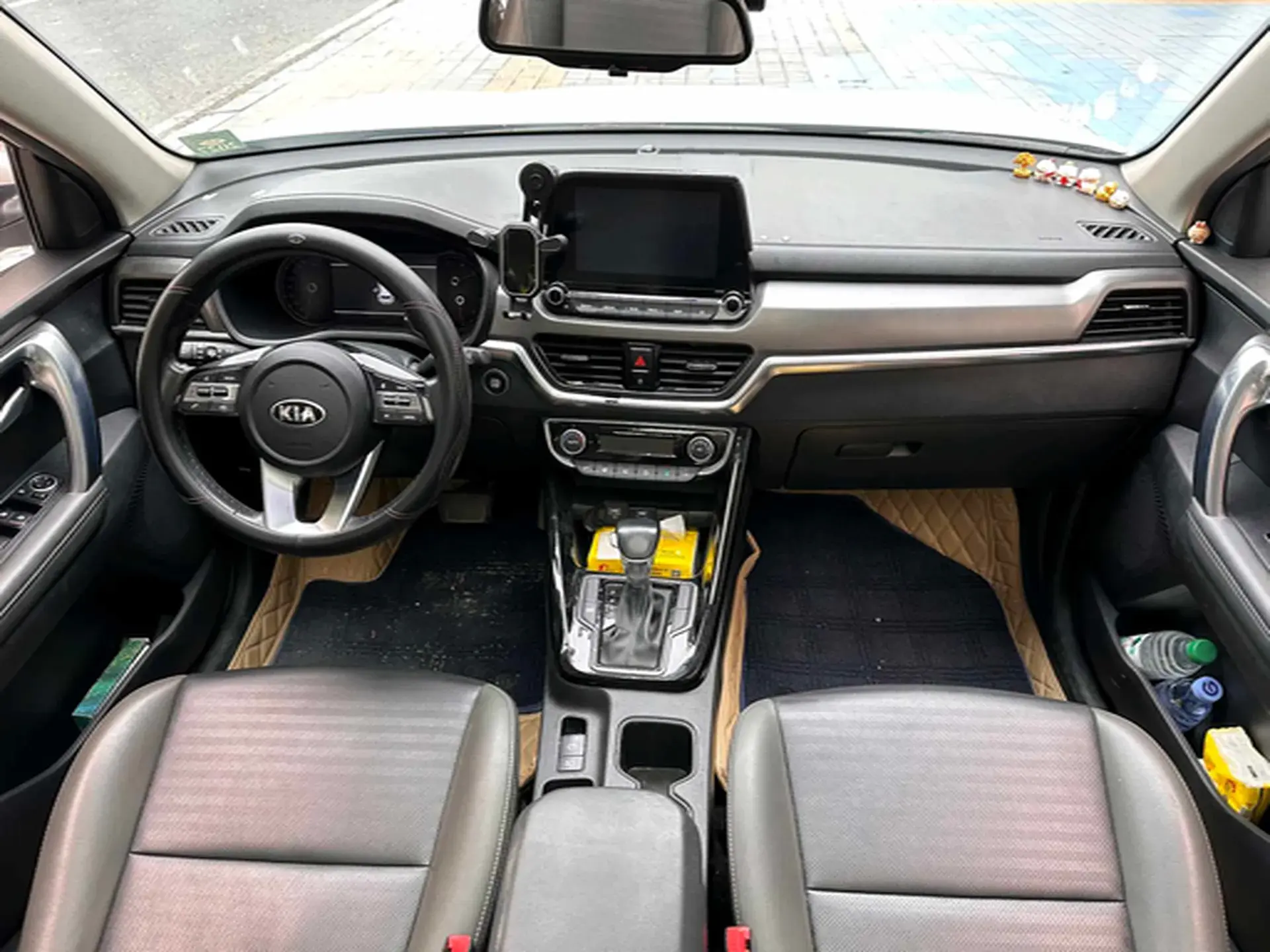 2018 KIA SPORTAGE thumbnail 3