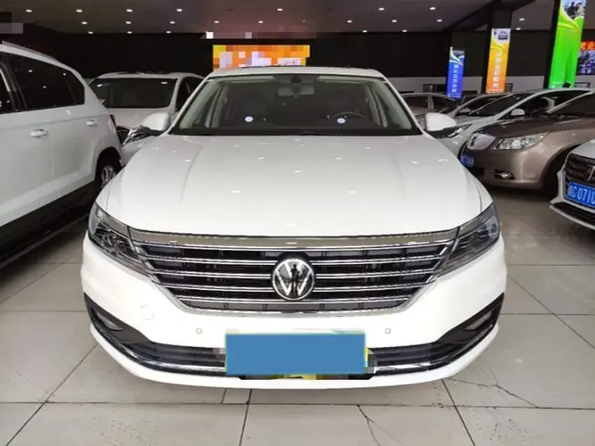 2022 VOLKSWAGEN LAVIDA thumbnail 2