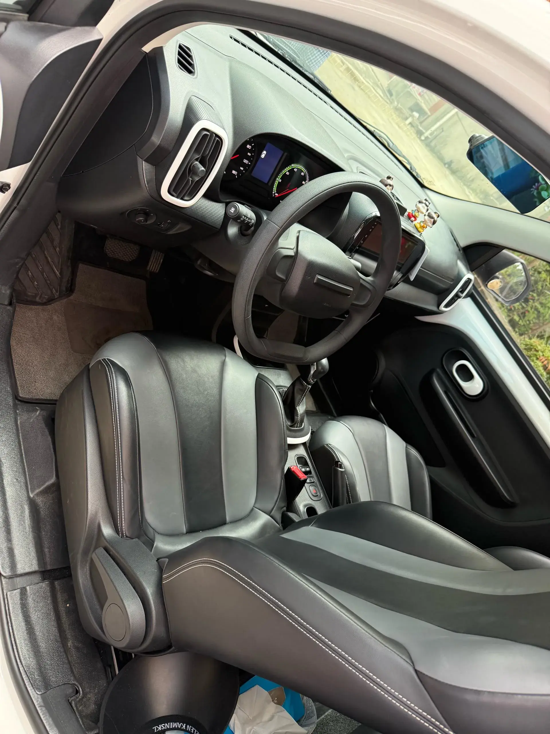 2021 ROEWE CLEVER thumbnail 2