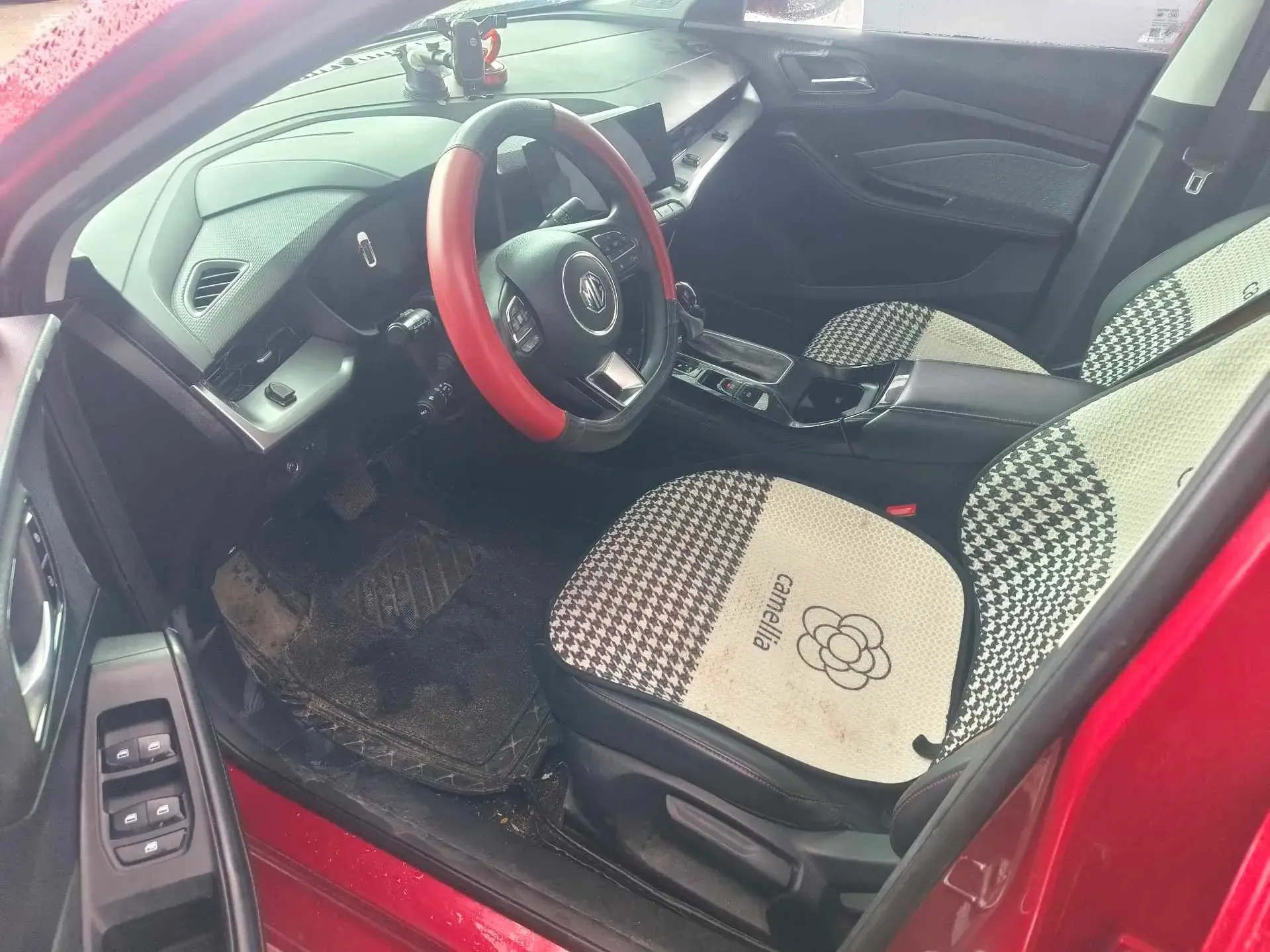 2021 MG 5 thumbnail 4