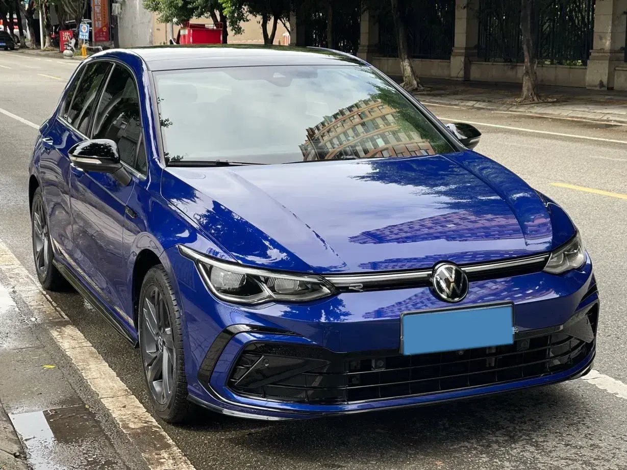 2021 VOLKSWAGEN GOLF thumbnail 3