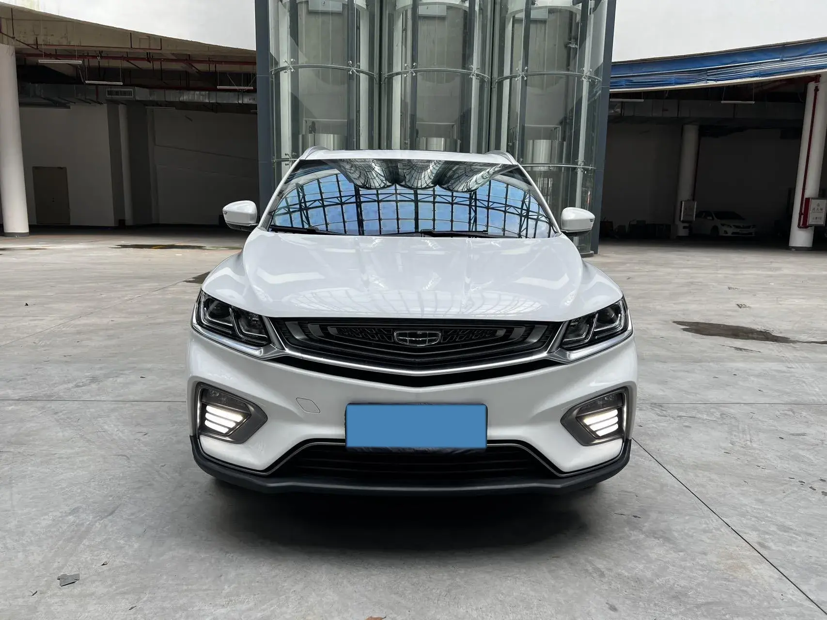 2020 GEELY COOLRAY thumbnail 2