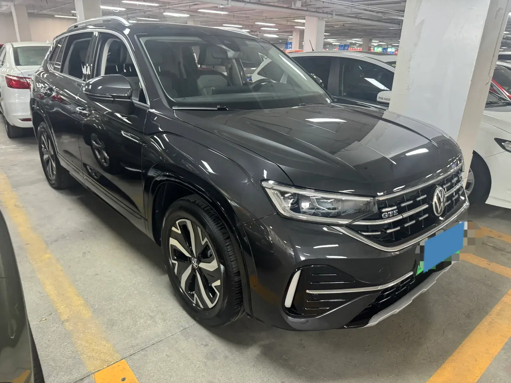 2023 VOLKSWAGEN TAYRON thumbnail 2