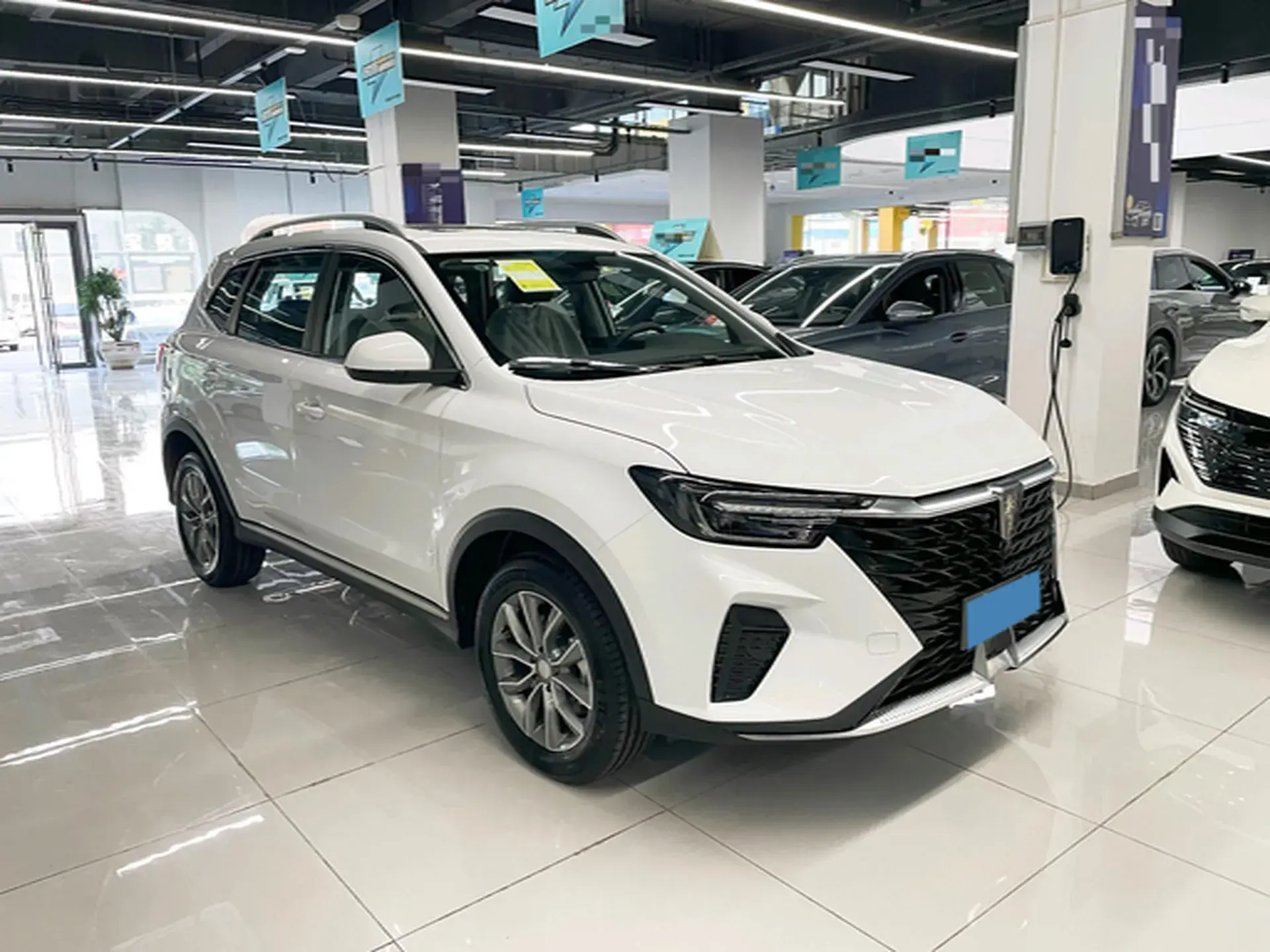2025 ROEWE RX5 thumbnail 4