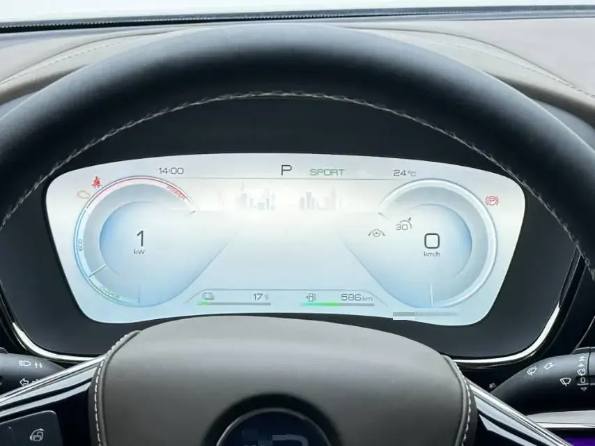 2022 BYD HAN thumbnail 4