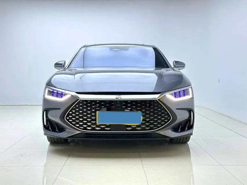 2022 BYD HAN thumbnail 3