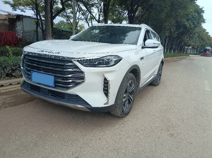 2021 JETOUR X70 view 1