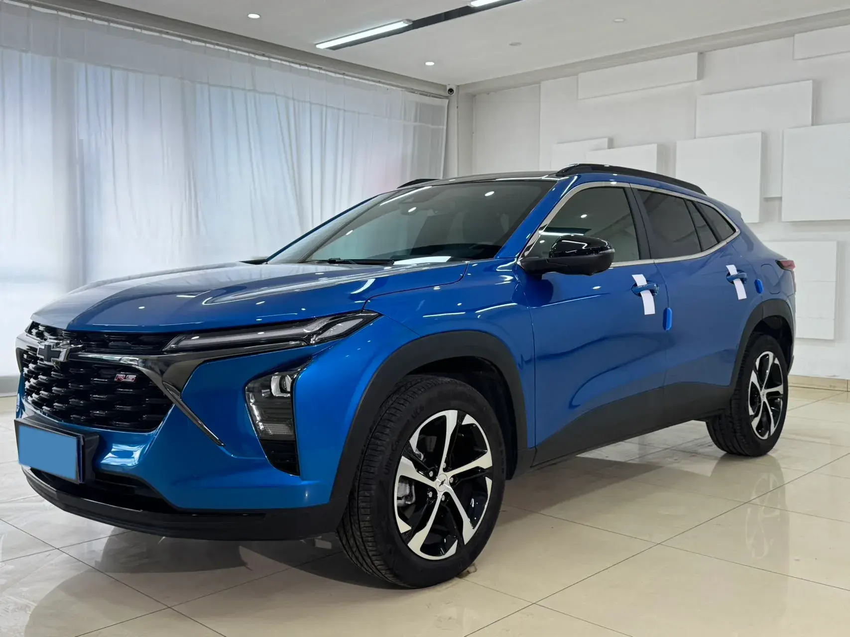 2022 CHEVROLET SEEKER view 1