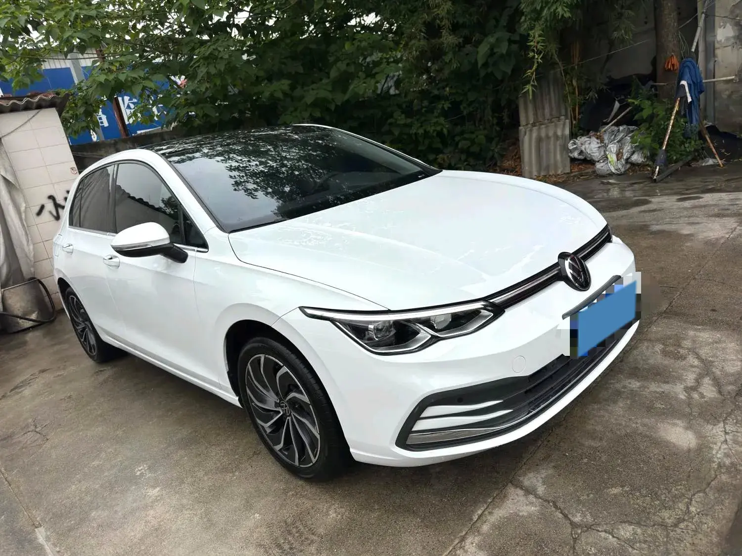 2021 VOLKSWAGEN GOLF thumbnail 3