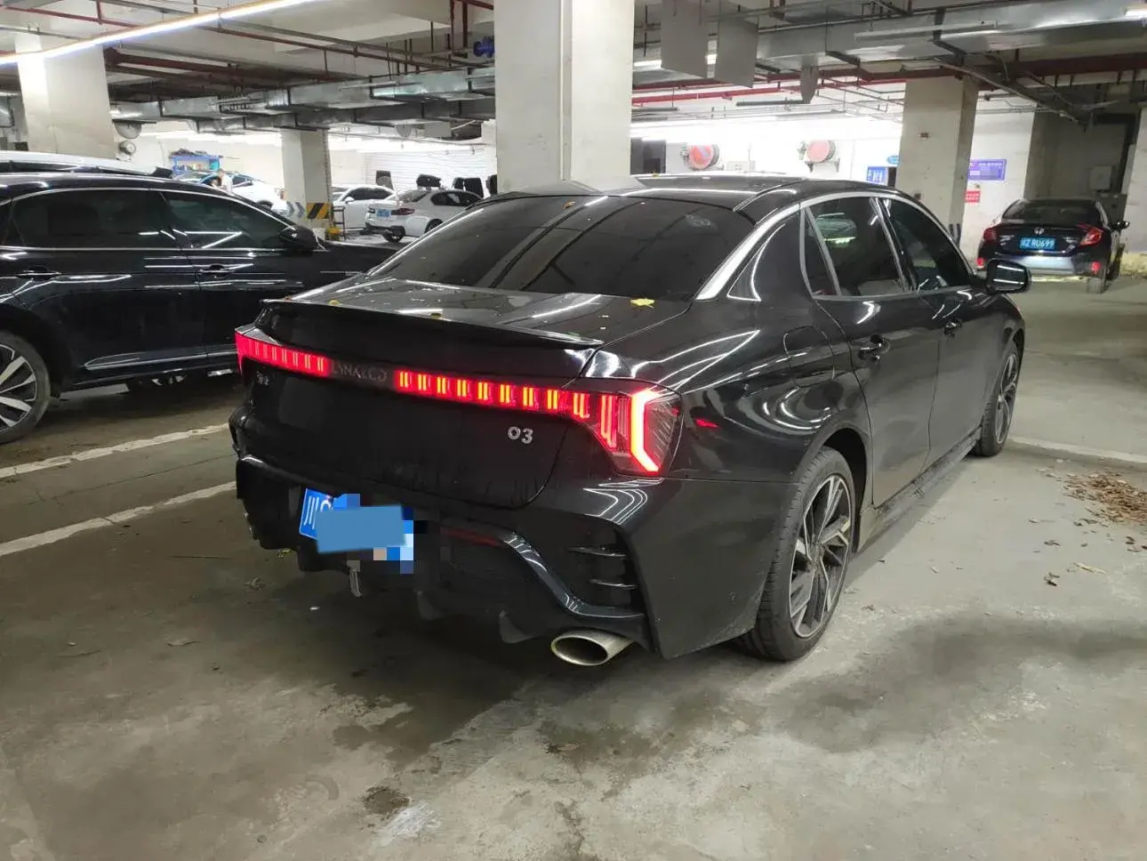 2023 LYNK&CO 03 thumbnail 3