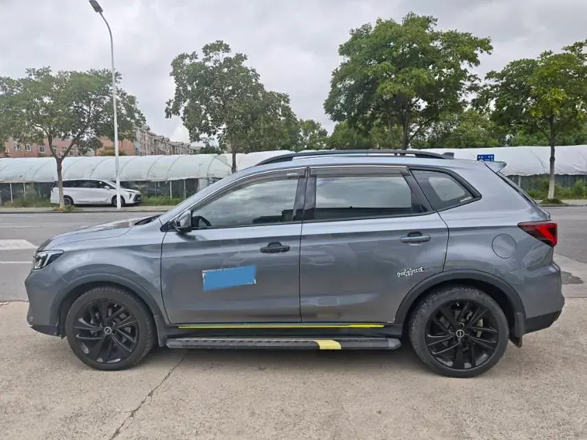 2020 ROEWE RX5 thumbnail 3