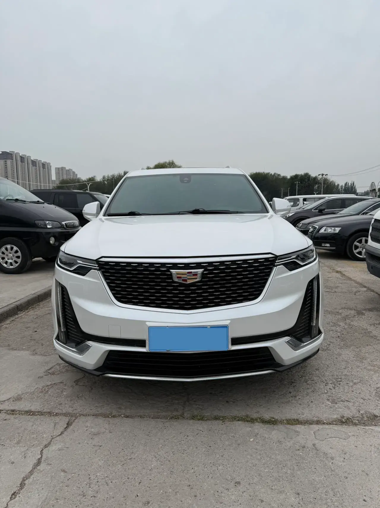 2021 CADILLAC XT6 thumbnail 2
